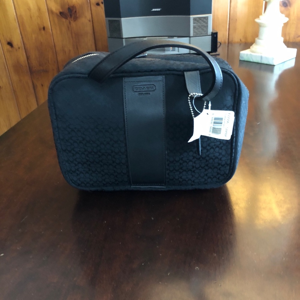 Coach Travel Kit